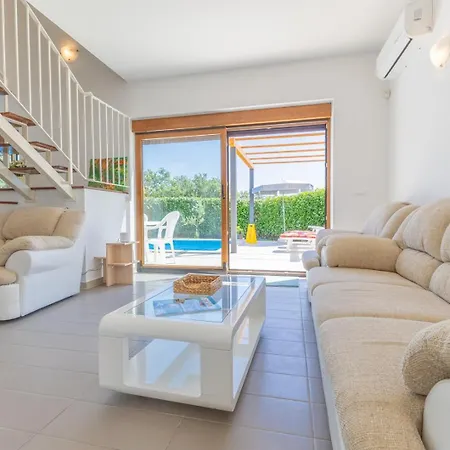 Ferienhaus House Irina G - Pool Private *