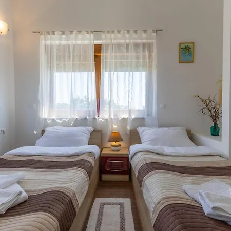 House Irina G - Pool Private