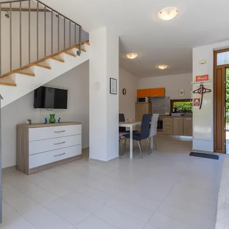 Ferienhaus House Irina G - Pool Private *