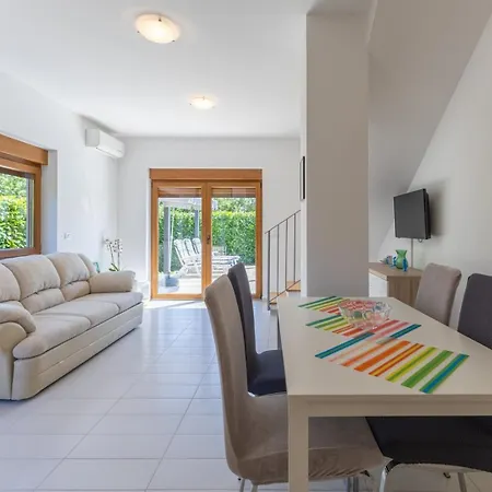 House Irina G - Pool Private *